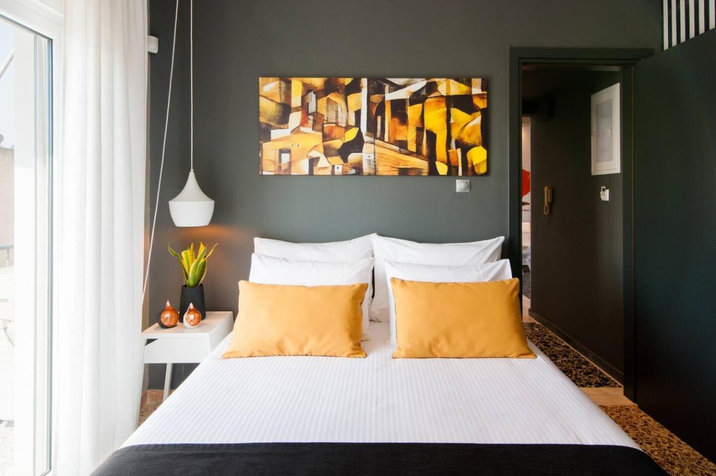 Ma Maison Nο 1, Penthouse, Acropolis And Lycabettus View, Ultra High Speed Internet 300 Mbps, 15' To Acropolis By Metro, 1' From Metro Station Atenas Exterior foto